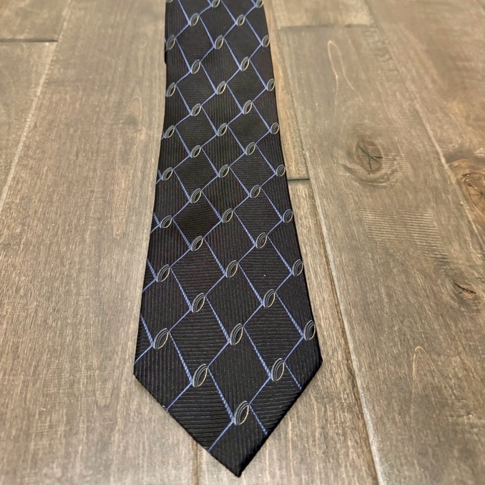 J.Z. Richards 100% Silk Tie Black Blue Geometric Pattern Handmade USA